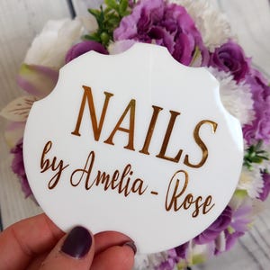 nailfie acrylic disc nail tech nail photo prop