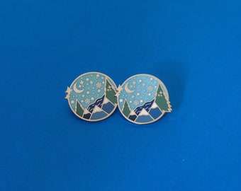 The Winter Court Enamel Pin GLITTER VARIANT