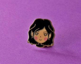 Amren | Bookish Babe Enamel Pin