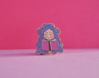 Reader Girl Book Lover | Lila Haar Variante Emaille Pin