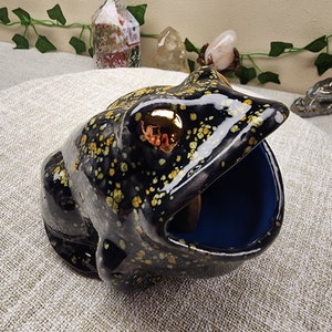 Ceramic Frog Incense Burner