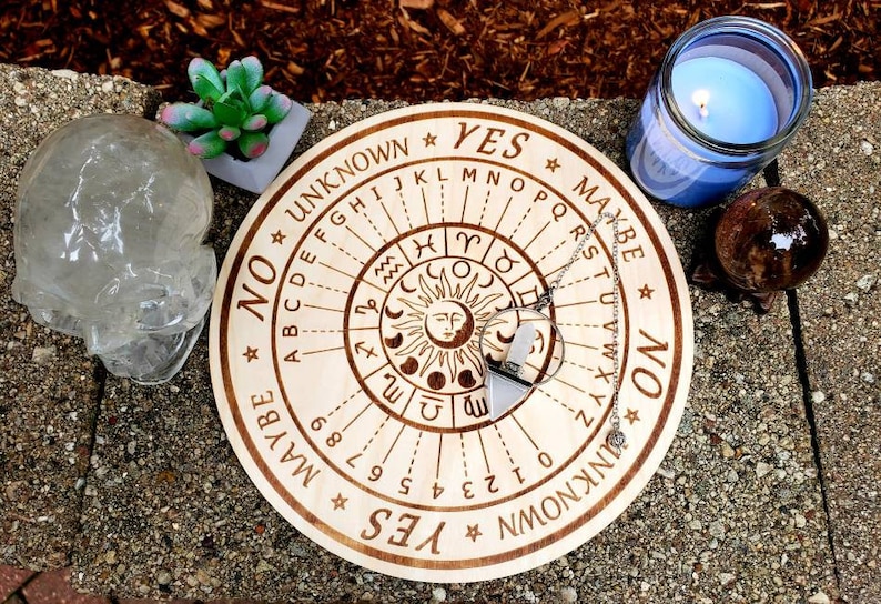 Pendulum Board // Quality Handmade // Divination Tools // Metaphysical // Fortune Telling // New Age // Healing // Witchy 