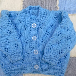 Handgebreid vest voor babyjongens: blauw acryl, 3-6 maanden