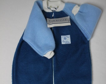 Courtelle Surpyjama, Kleidungsstück neun Jahrgang, Größe 9 Monate