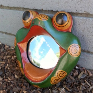 Frog Mirror/Mirror/ Wood Mirror/ Frog/ Reptile/ Handmade/ Green/ Home Decor/ Unique Gift/ Bathroom Decor/ Vintage
