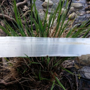 Large Selenite Wand/ White Stone/ Crystal Wand/ Healing Stone/ Selenite/ Metaphysical/ Yoga/ Meditation/ Chakras/ Crystals