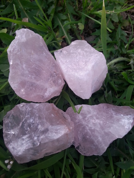 4 ROSE QUARTZ/ Crystal Set/ Pink Stone/ Heart Chakra/ Pink/ Gift/ Quartz/ Meditation/ Craft Supply/ Gift/ Love