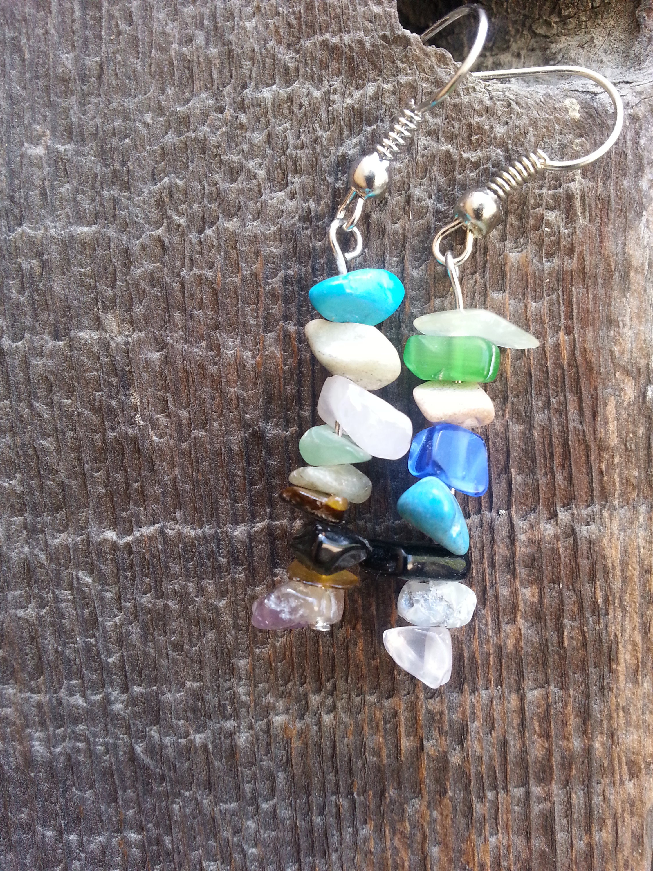 Earrings with crystals