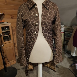 Brown Diamond Embroidered 18th Century Colonial Mens Frock Coat @Size 34 (*see measurements in description) Free Priority Shipping in US!