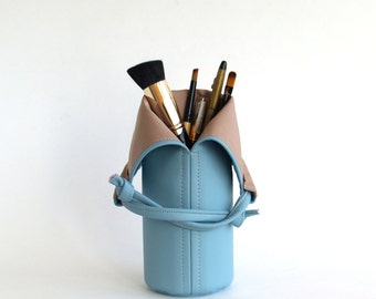 Makeup Brush Bag, Gift For Her, Brush Roll, Uniique Gift, Travel Makeup Brush, Gift From Son, Vegan Gift For Wife, Brush Holders