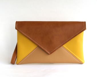 Clutch, Vegan Leather Bag, Wristlet Clutch, Sister Gift, Leather Clutch, Small Leather Handbag, 40th Birthday Gifts For Women