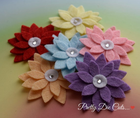 Die Cut Floral Craft Embellishments Felt Buttonhole Flowers decorative wedding style flowers with leaves