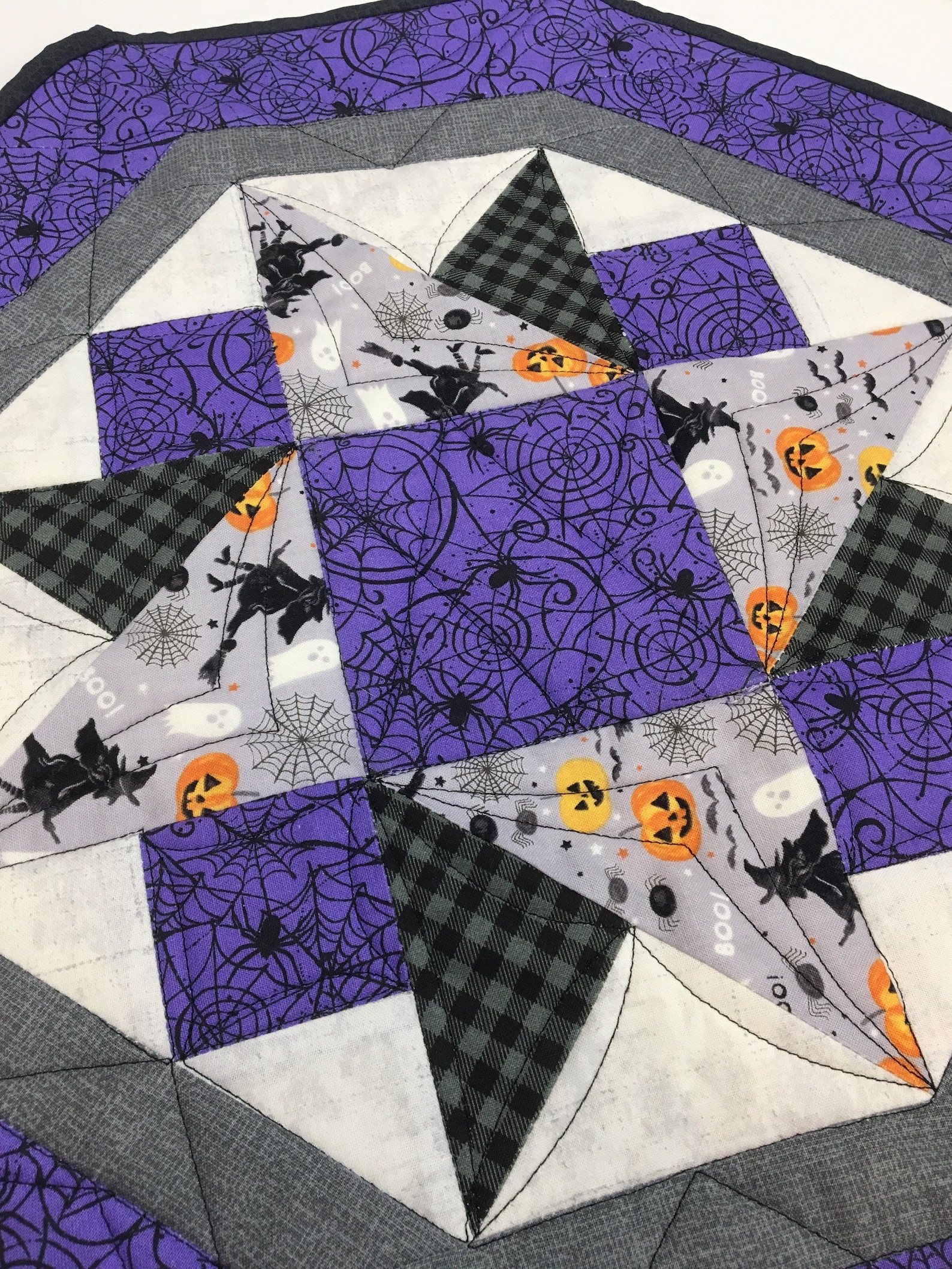 Purple Halloween Quilted Table Topper Autumn Decor Fall Etsy