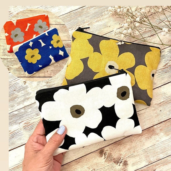 Nordic Poppy Linen zip pouch, White Poppy cosmetic bag, Floral Zipper purse, Linen Makeup bag, Nordic Flower Bag, Linen flower coin purse