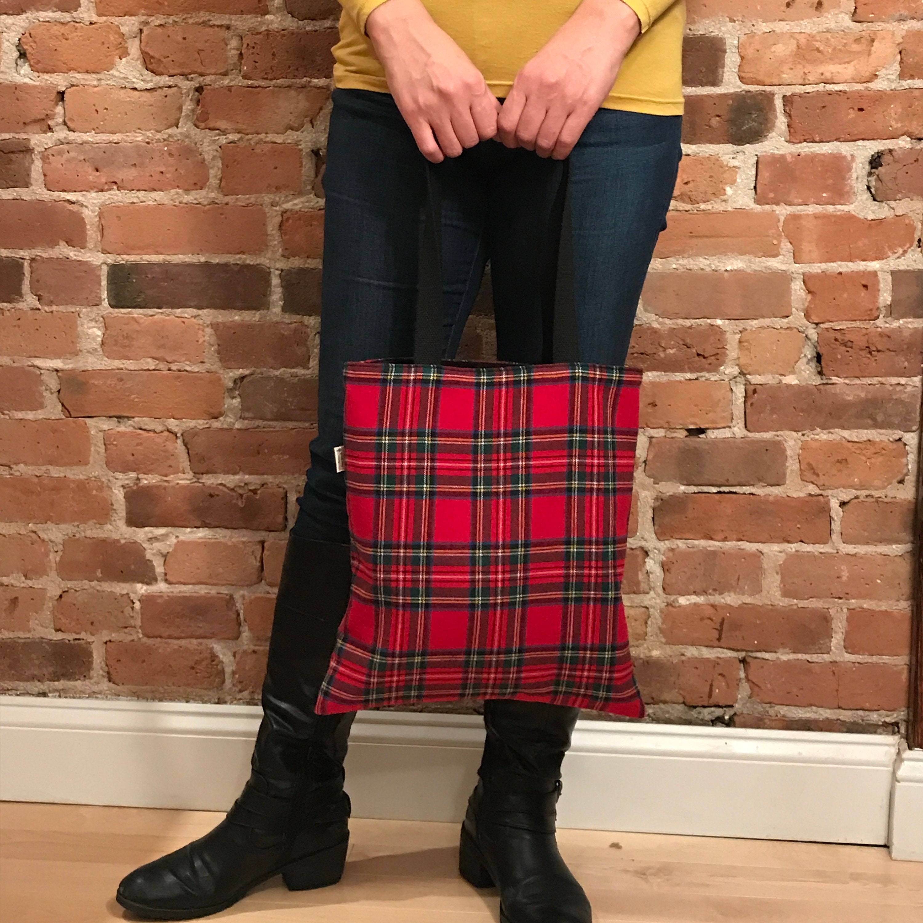 Royal Stuart Marsupio Scozzese In Tartan Rosso – Borsa A Tracolla Unisex, 24x20x7 Cm, 100% Cotone, Ideale Per Viaggi E Festival - 2