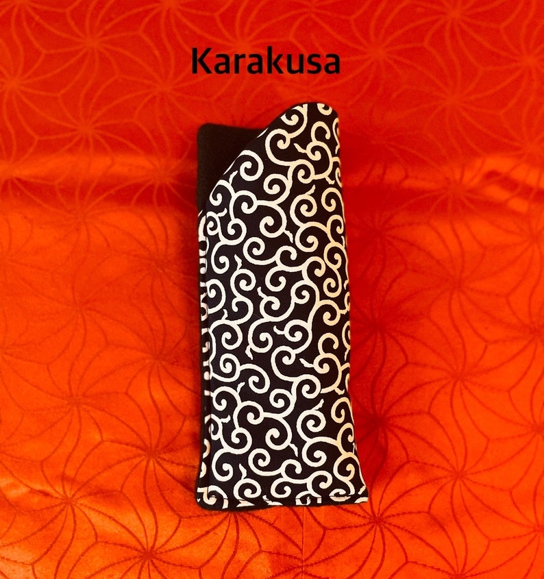 Japanese indigo, Eyeglasses case, Soft Padded, Reading glass case, Sunglasses sleeve, Soft eyeglass case, Cloth eyeglass holder,Family gifts Karakusa