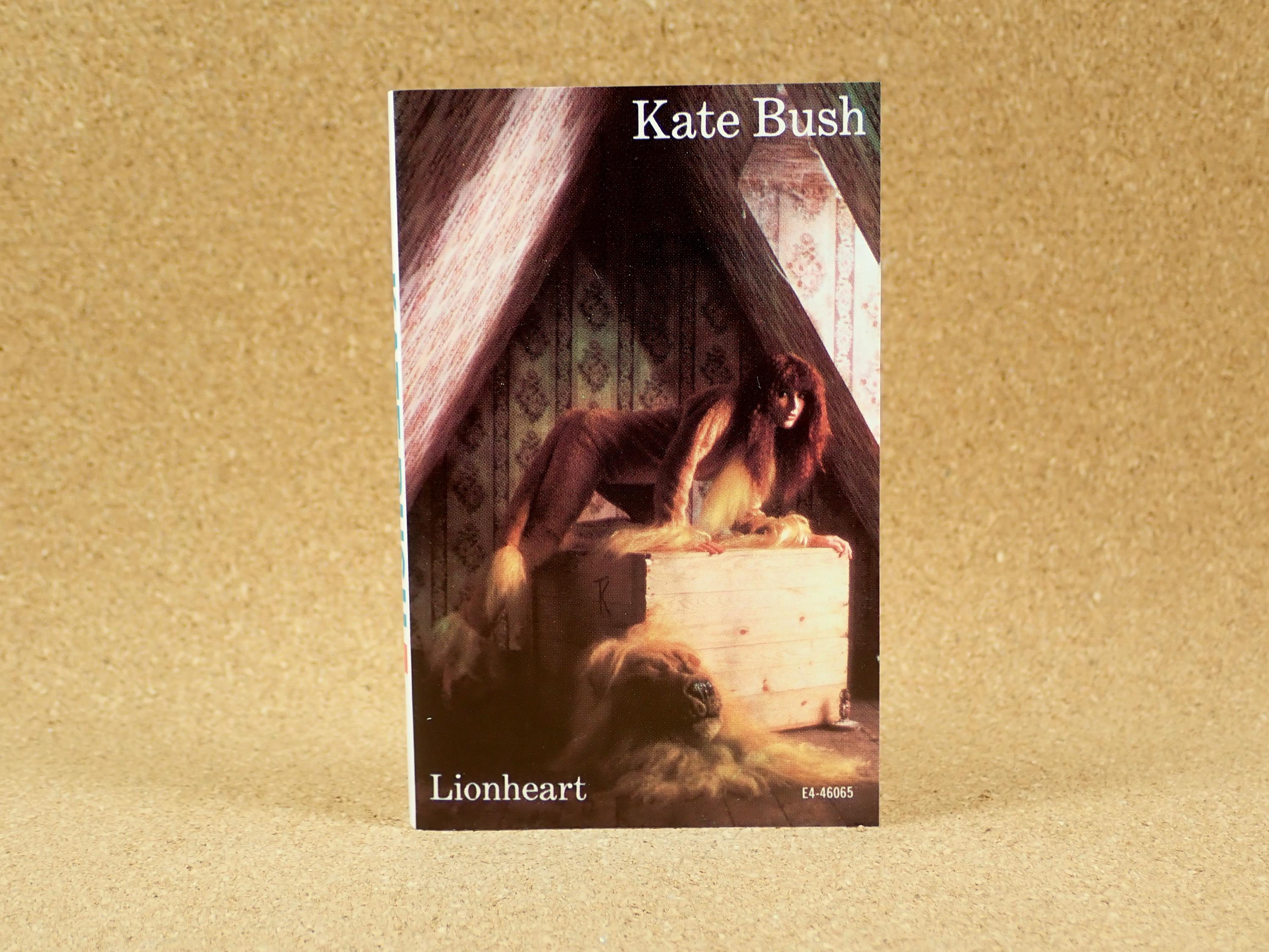 ヴィンテージ 希少　レア　ケイトブッシュ　カセットテープ　Kate Bush Kate bush cassette running up that hill - Etsy 日本