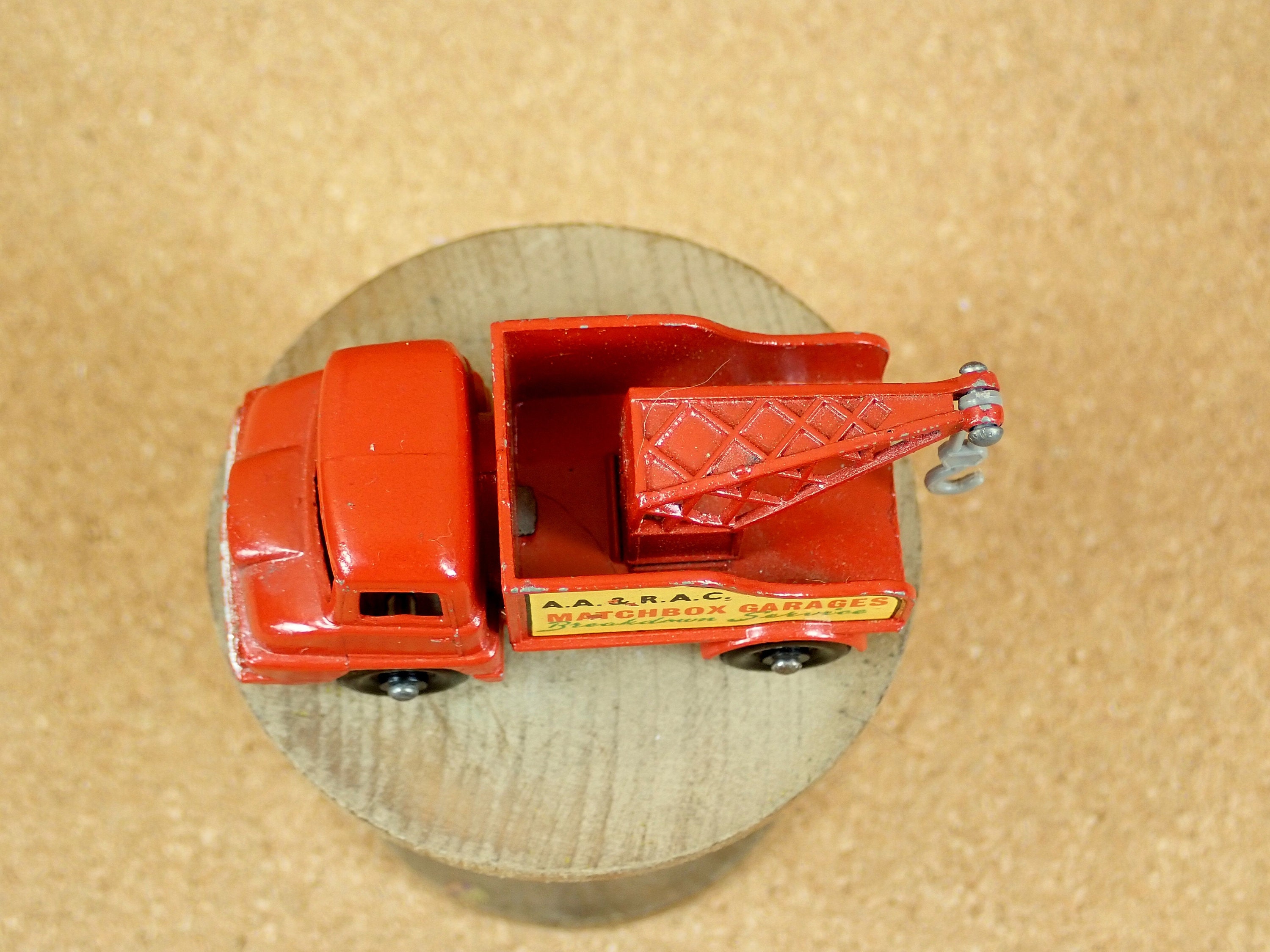 MATCHBOX Series No. 13 (13C4) Thames Wreck Truck - 1960s Red