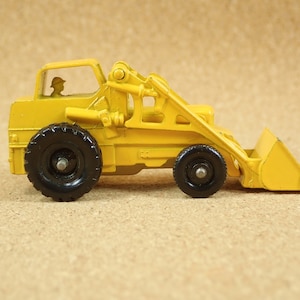 Matchbox No. 24 (24B) Weatherhill Hydraulic Excavator - 1950s Yellow Matchbox Lesney Series Diecast Digger  - Vintage Collectible Toy