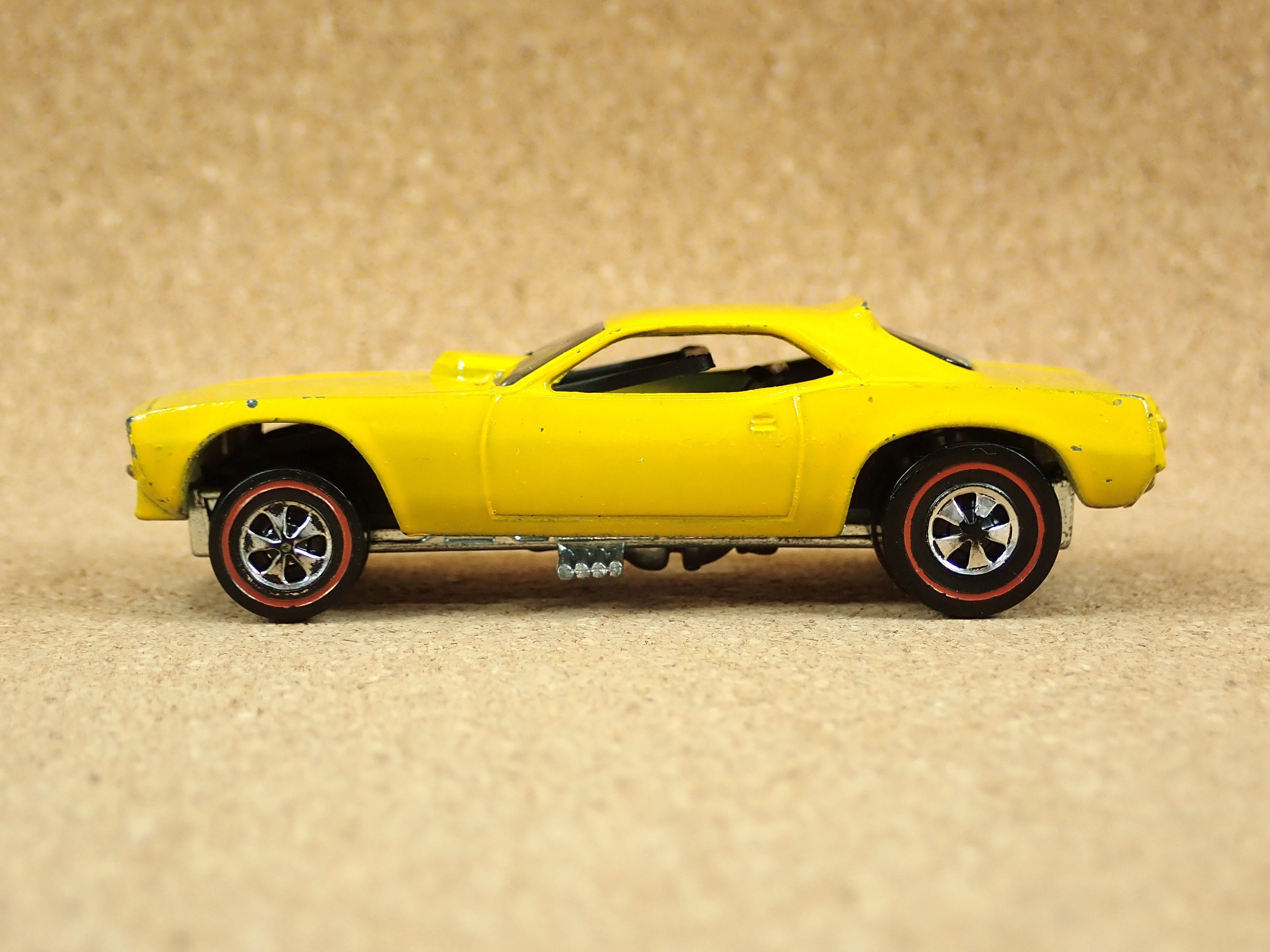 Hot Wheels Redline Snake Funny Car - 1970 Yellow Hot Wheels
