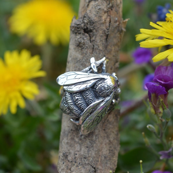 Bee Spoon Ring - Etsy