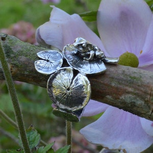 Frog Ring - Common Frog & Lilypad - Sterling Silver Frog Gifts - Handmade Nature Inspired Wildlife Jewellery by Emma Keating
