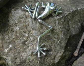 Broche de rana de plata de ley - Joyería artesanal de rana arborícola de ojos rojos