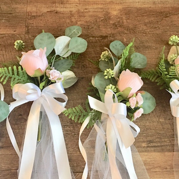 Wedding pew decoration, pew, winter wedding decoration, church decoration, pale pink roses.