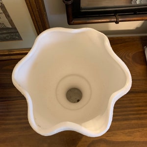 Retro White Stucco Compote Vase, Spatter Pottery Pedestal Vase With Ruffled Rim image 3