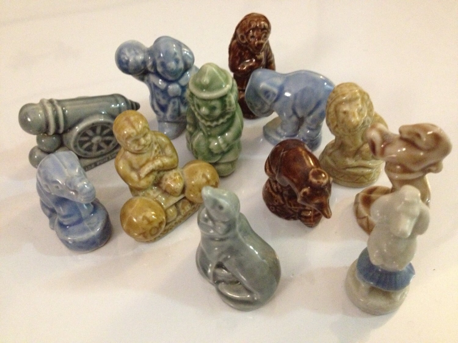 the world of wade figurines and miniatures