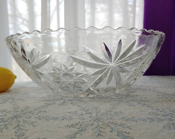 Anchor Hocking Star Of David Prescut Crystal Clear Glass EAPG Large Salad Serving Bowl Centerpiece Bowl Early American Pressed Glass