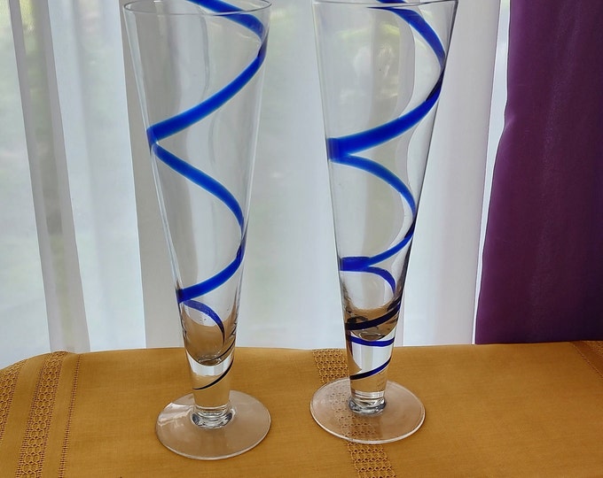 Pier 1 Swirl Line Cobolt Blue Ribbon Pilsner Glasses Set of 2 Tall Beer Glasses Entertaining Home Bar