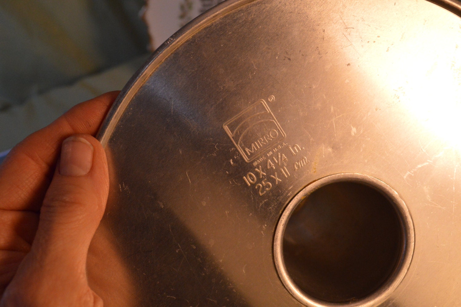 Mirro Aluminum Round Bundt Cake Pan Retro Vintage Kitchen