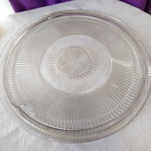 Large Glass Cake Plate 3 footed Large 12 Inch Rare Fits 11 Inch Cake RARE Kitsch Kitchen Cake Fitd 11 Inch Cake Cover. image 10