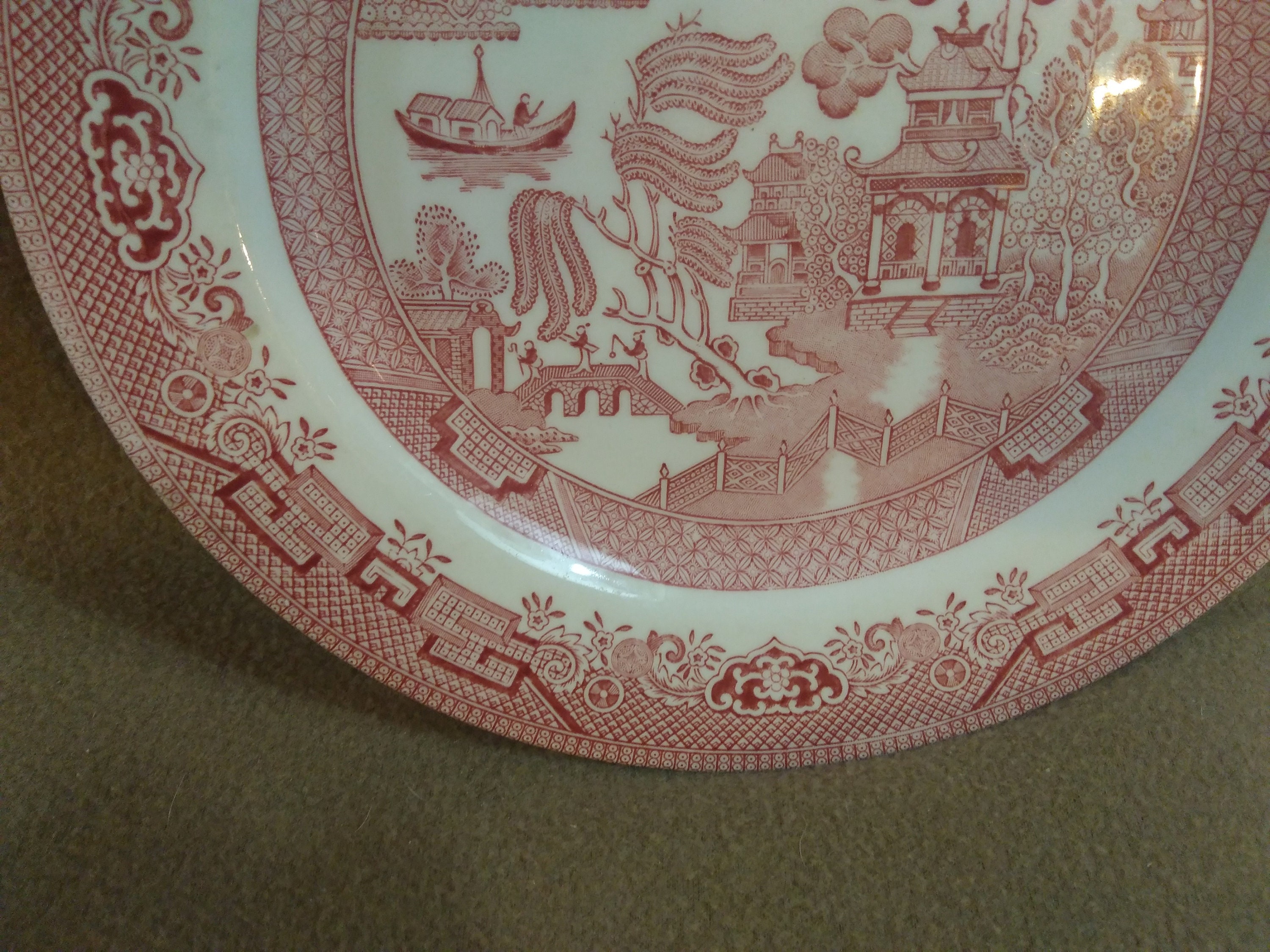Set Of 2 English Churchill Red Willow Stoneware Dinner Plates Ceramic