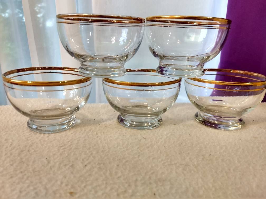 Set Of 5 Anchor Hocking Clear Gold Rimmed Footed Dessert Bowls With