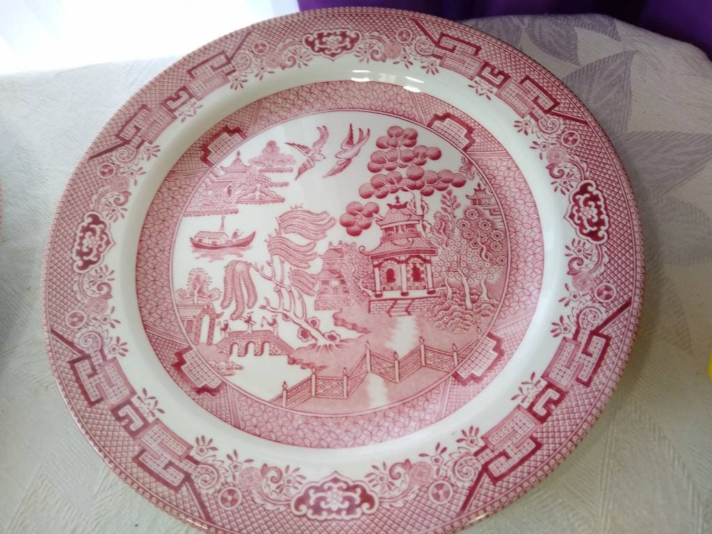 Vintage Churchill Red Willow China Dinner Plates 2 Pieces Pink Willow