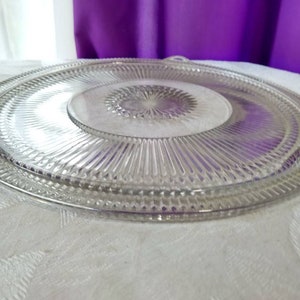 Large Glass Cake Plate 3 footed Large 12 Inch Rare Fits 11 Inch Cake RARE Kitsch Kitchen Cake Fitd 11 Inch Cake Cover. image 8