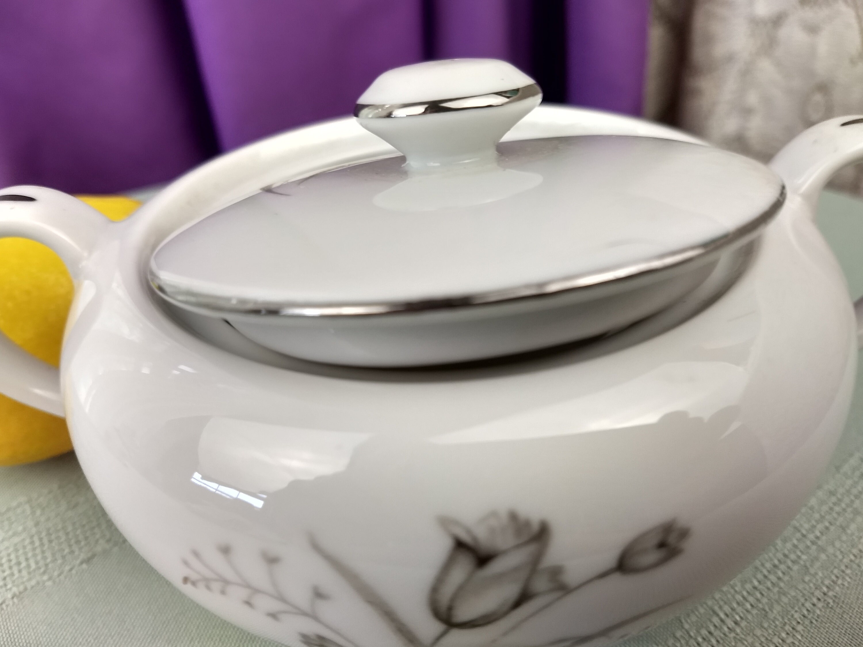 Creative Fine China Royal Elegance Sugar Bowl Covered Gray Flowers On