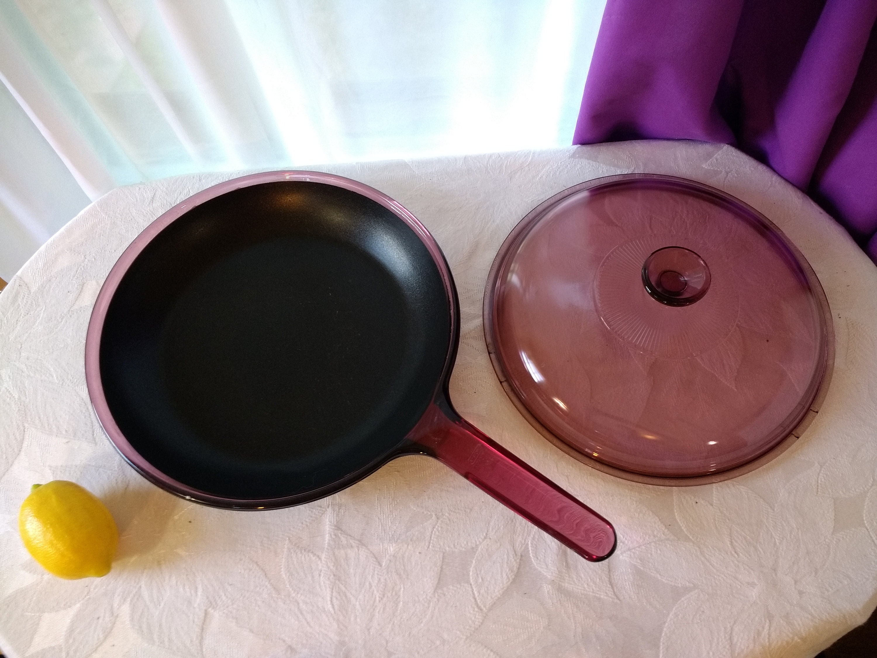 Corning Visions USA 10 B Teflon Coated Cranberry Glass Frying Pan