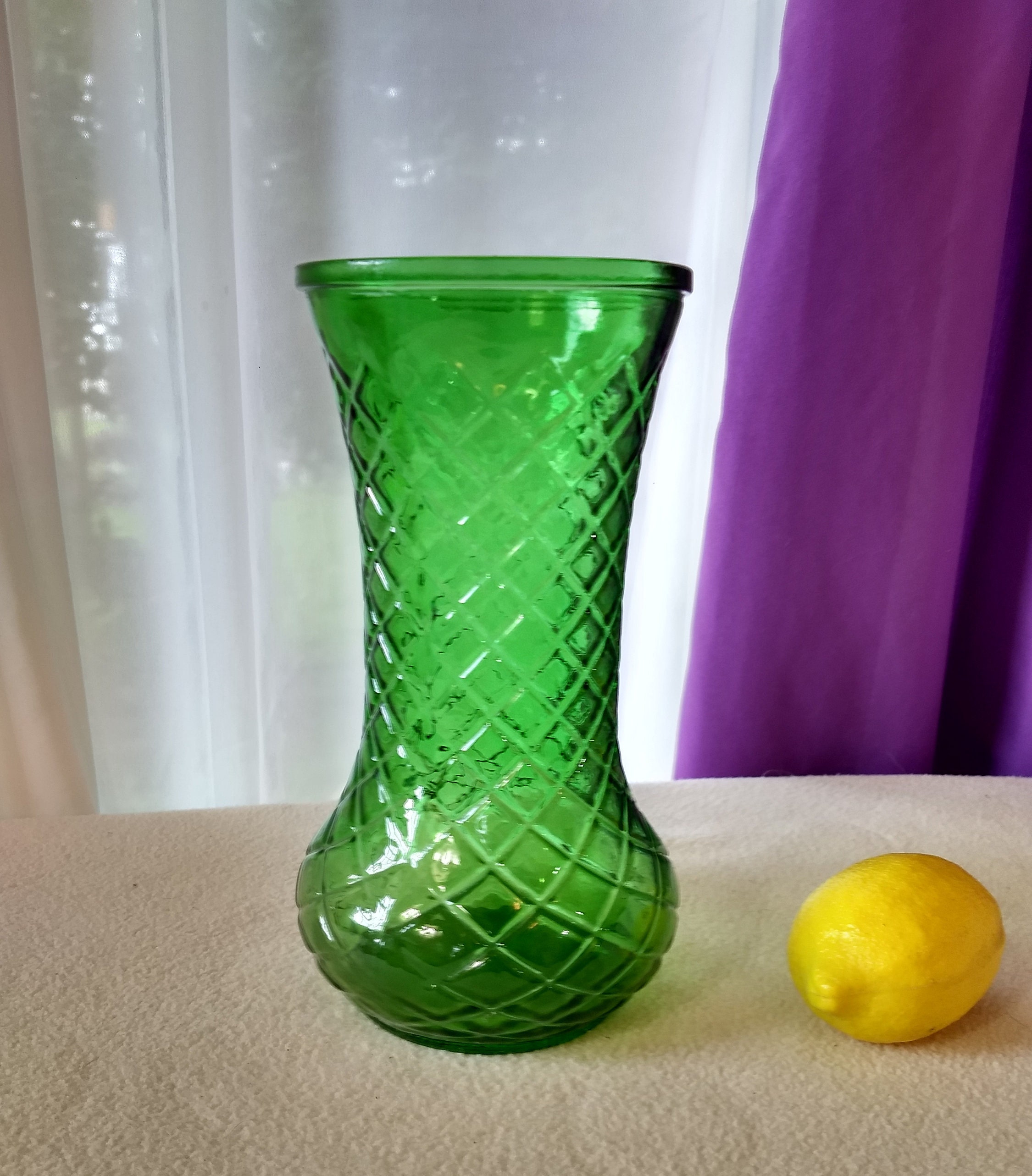 Hoosier Clear Emerald Green Glass Flower Vase 4086 Cris Cross Diamond
