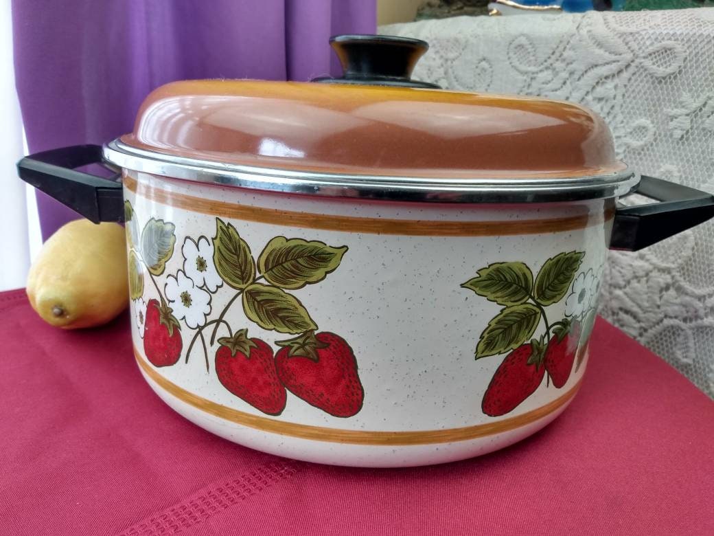 Enamel Strawberry Stock Pot Retro 70's Cookware Strawberry Plant Flower ...