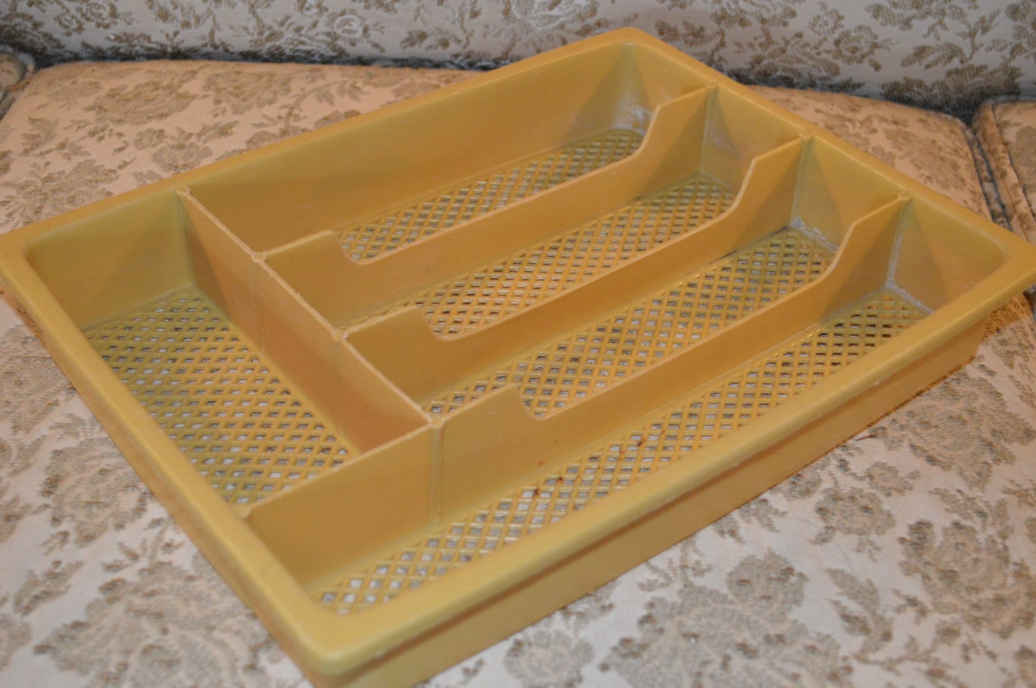 Plastic Harvest Mustard Yellow Utensil Organizer Divider Flatware