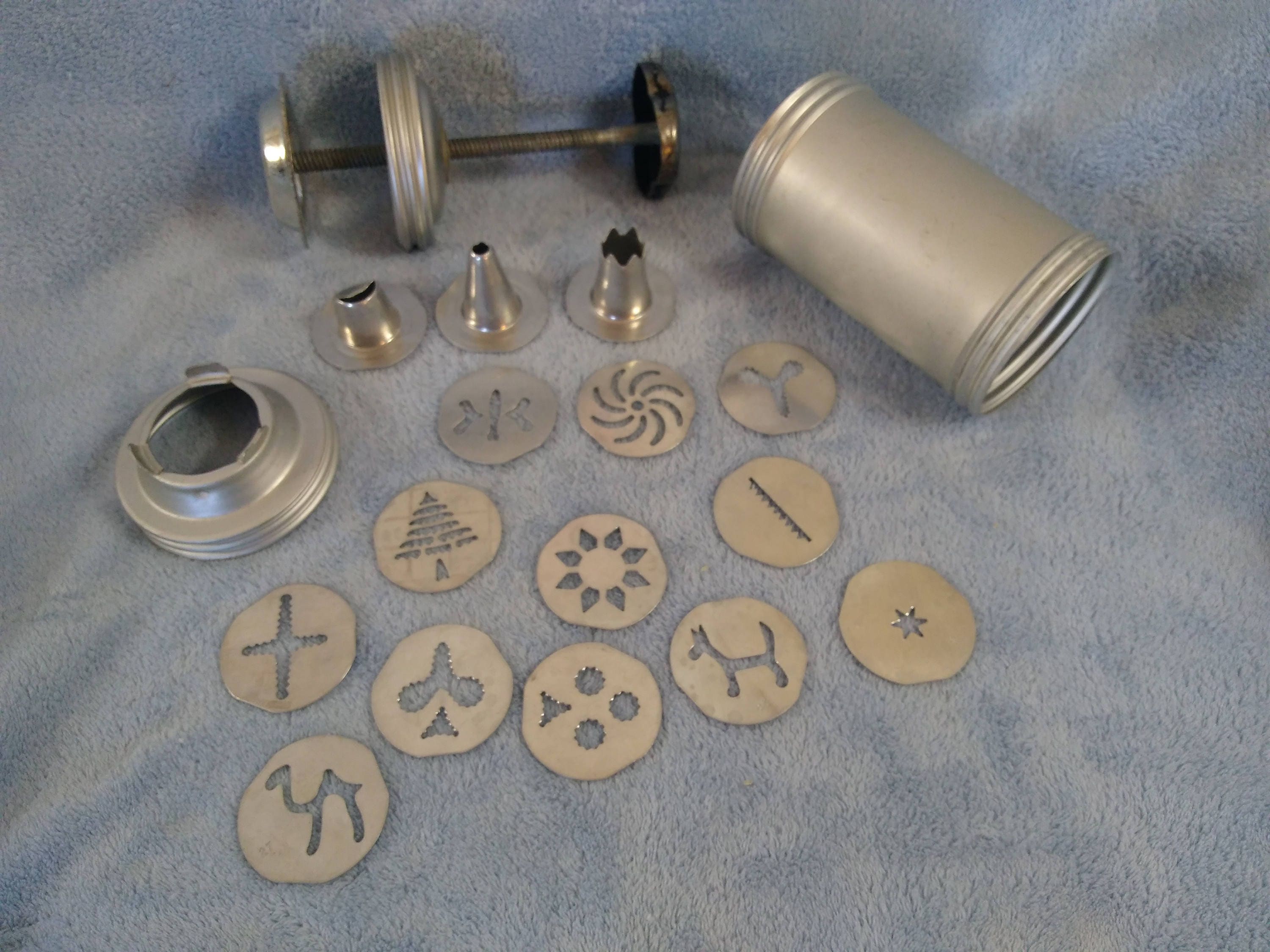 Piping Gun Baking Icing Bag Dispenser Cookie Baker Cake Decorator Piping Supply Nice