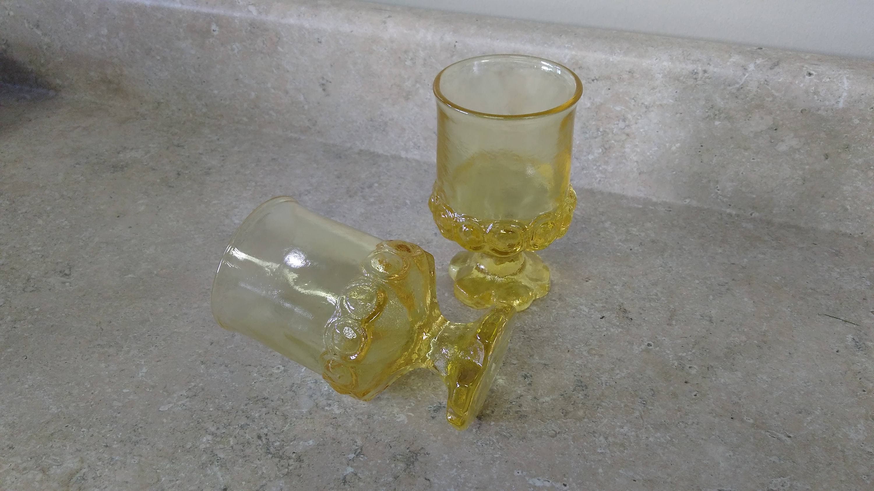 Set of 2 Yellow Heavy Footed Glasses Drinkware