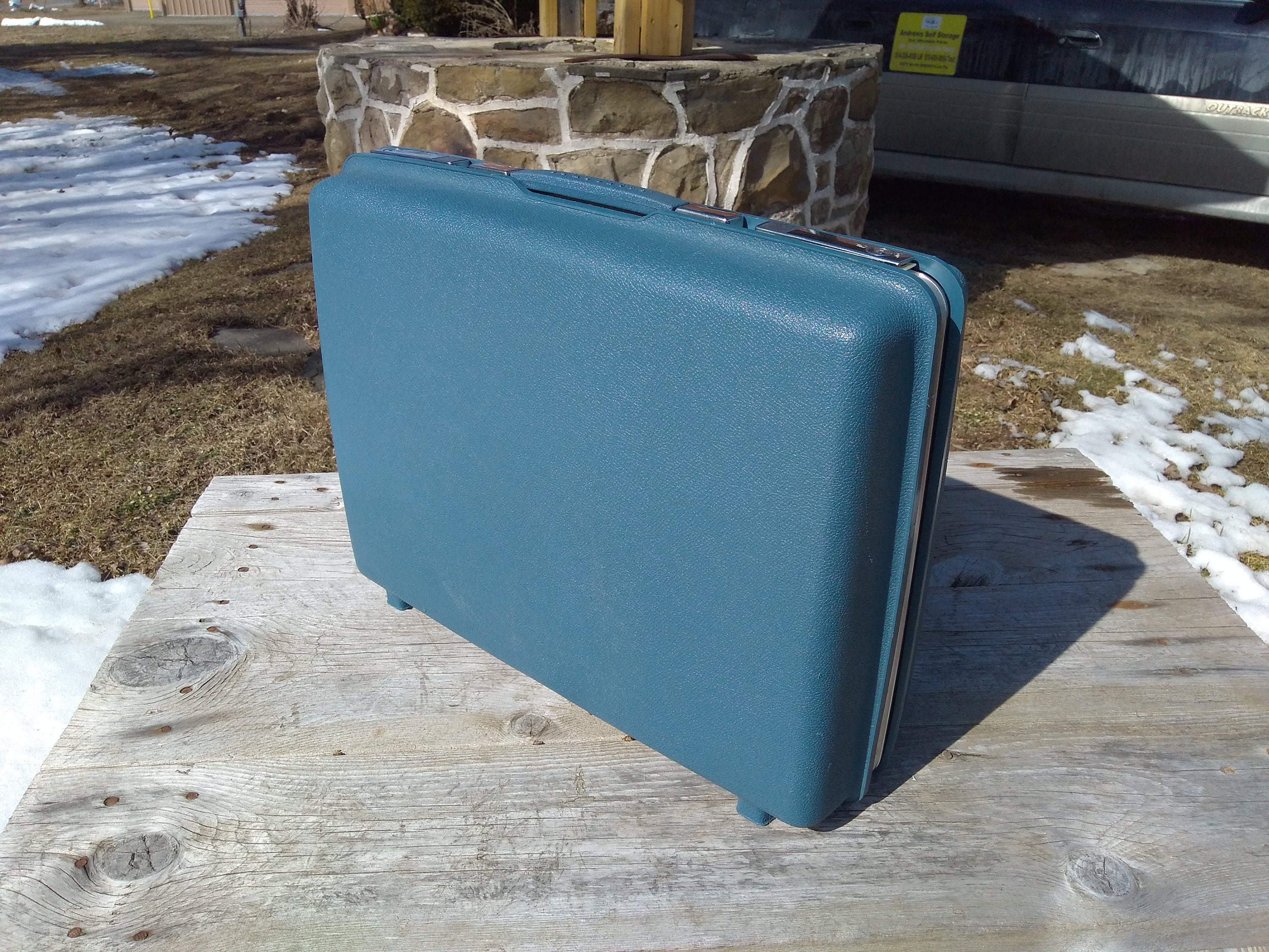 vintage royal traveler suitcase