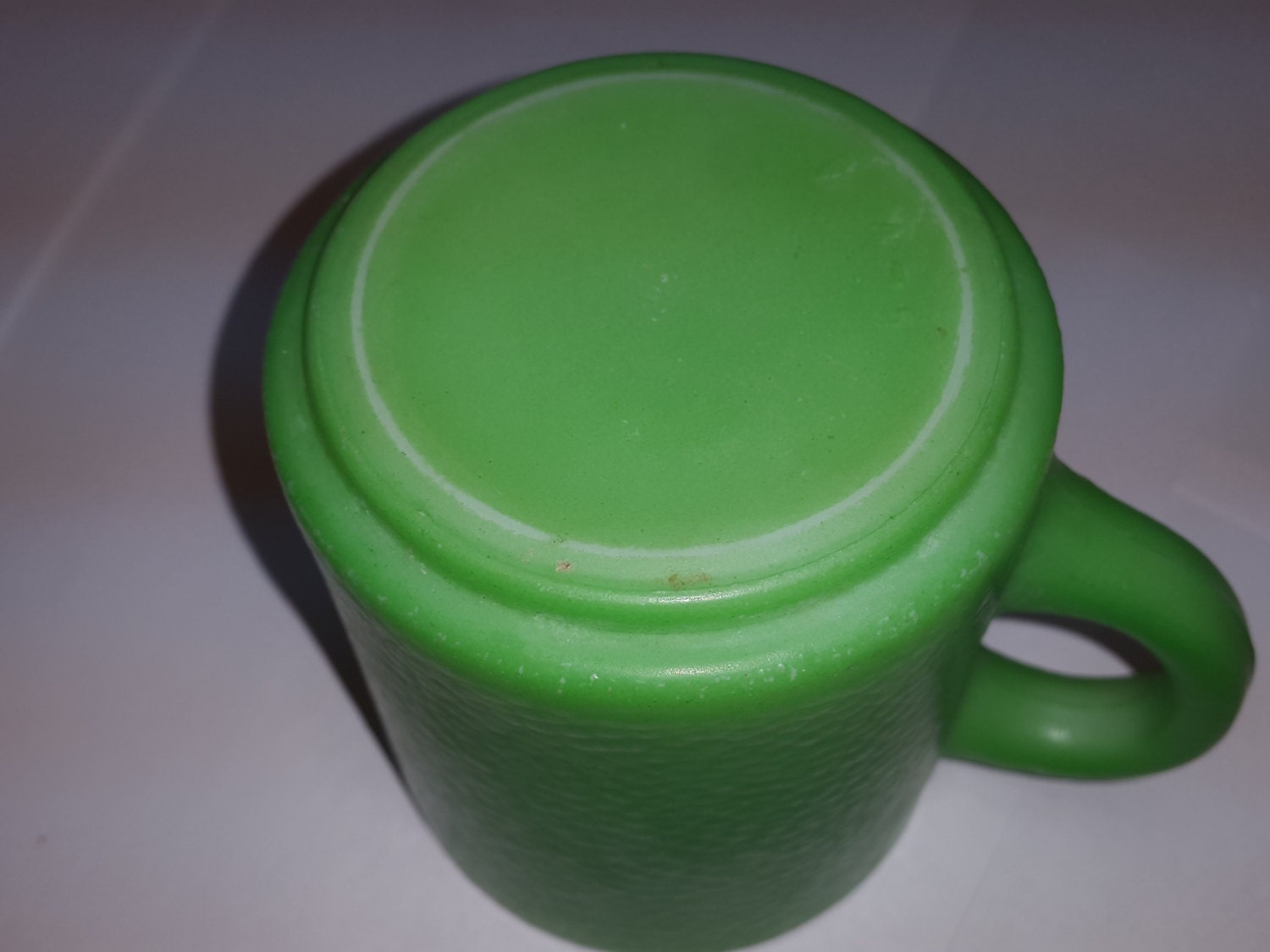 Vintage Primary Green Milk Glass Tea Coffee Collector Mug Cup