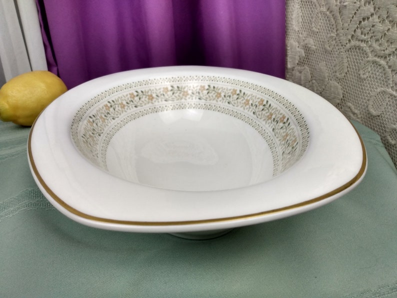 Vintage Dinnerware. Royal Doulton Paisley H 5039 Vegetable Serving Bowl Tureen Fine China Pale Green Flowers Peach Centers Oval Dish image 3