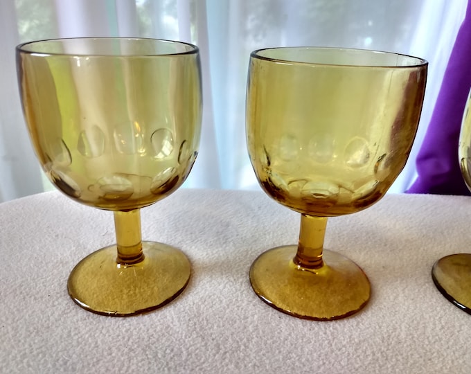 Bartlett Collins Schooners Amber Yellow Glass Goblets Thumbprint Coin Dot Stemmed Heavy Beer Glasses Set Of 2