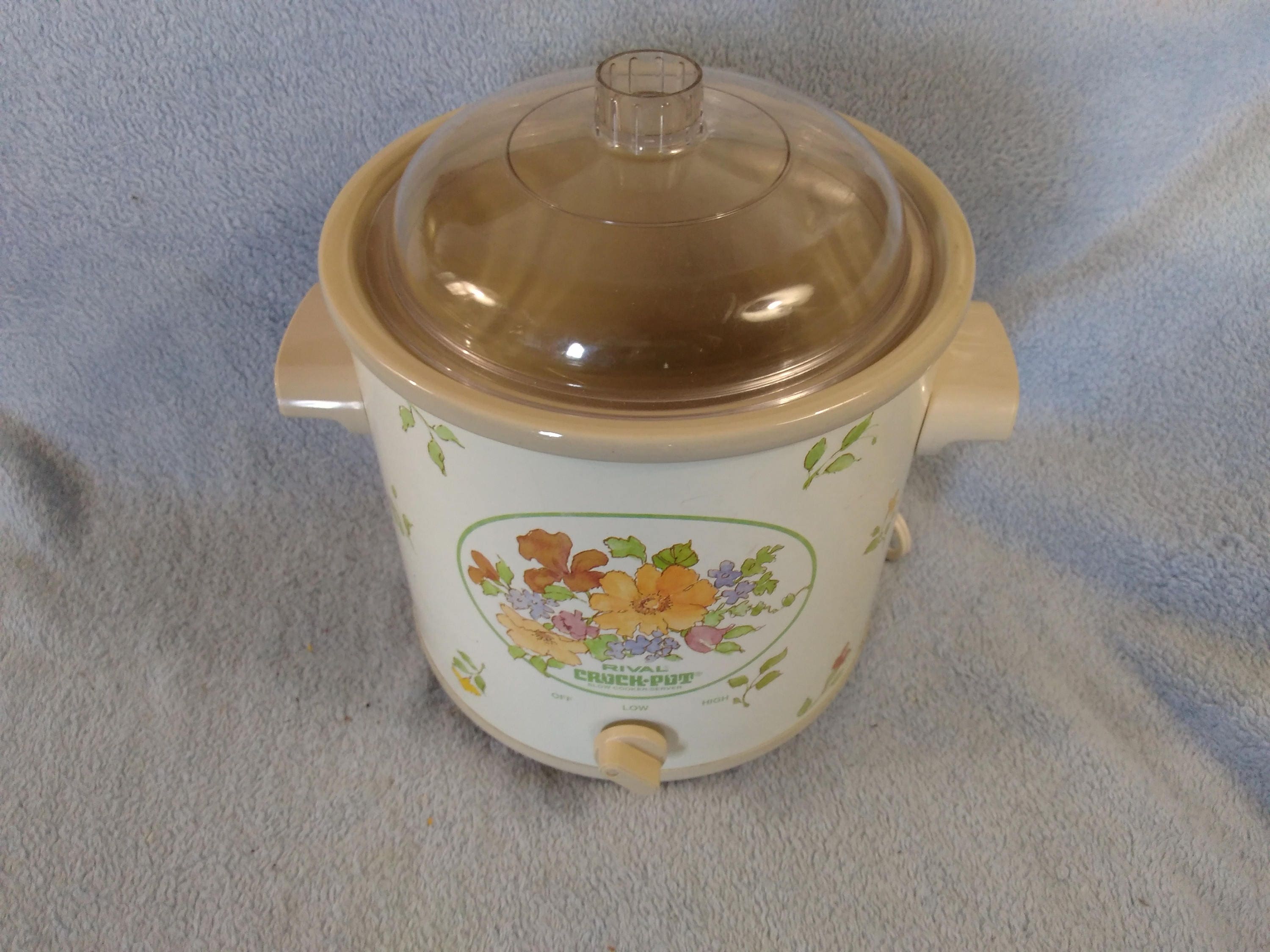 Vintage Rival Crock Pot Slow Cooker Quart For 2 RV Apartment Size Retro